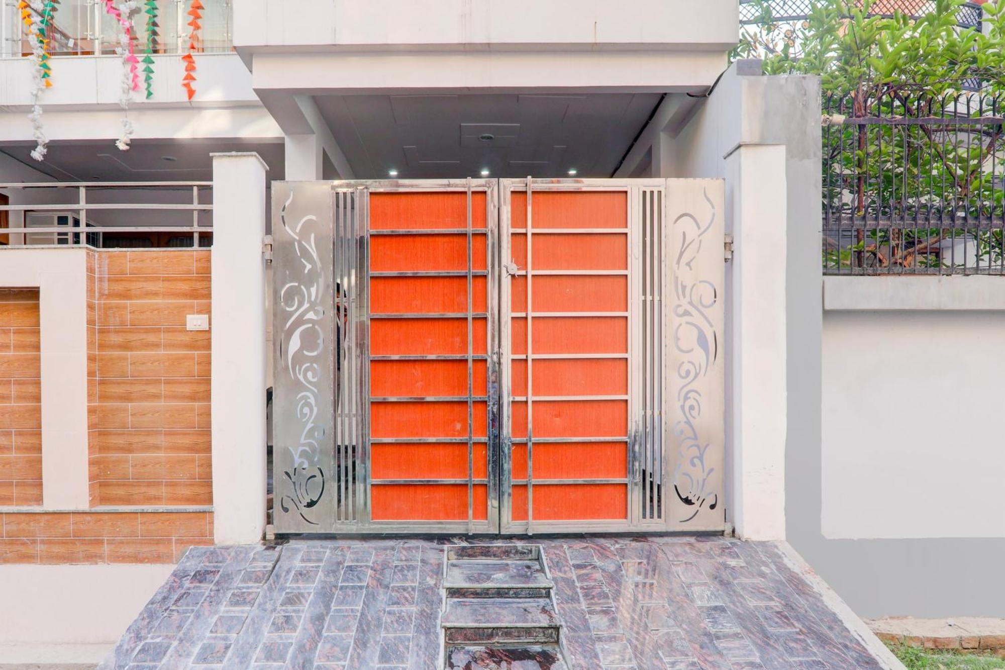 Hotel O White House Hasanganj Exterior photo